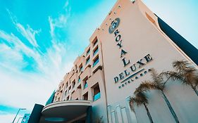 Royal-G Deluxe Hotel